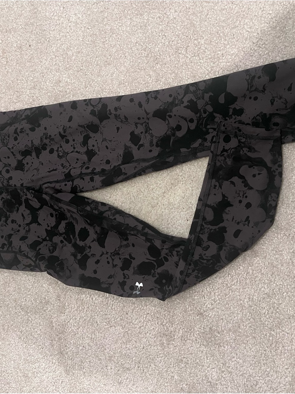 Under Armour Black Splash-Print Active Leggings